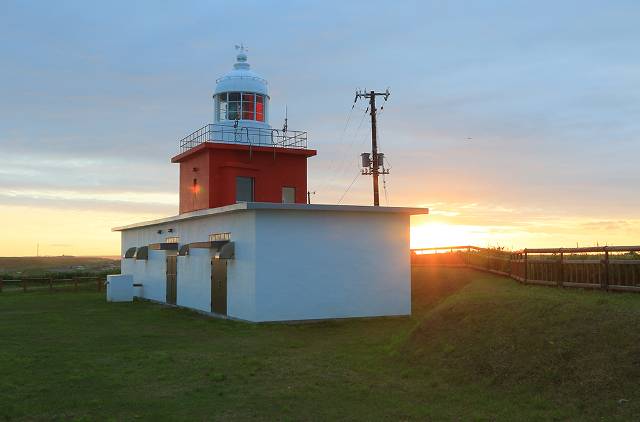湯沸岬灯台の建物